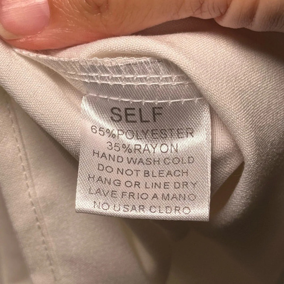 🌻EASEL Ruffle Butterfly Adjustable Sleeve White Blouse Women's size Medium - Picture 4 of 7